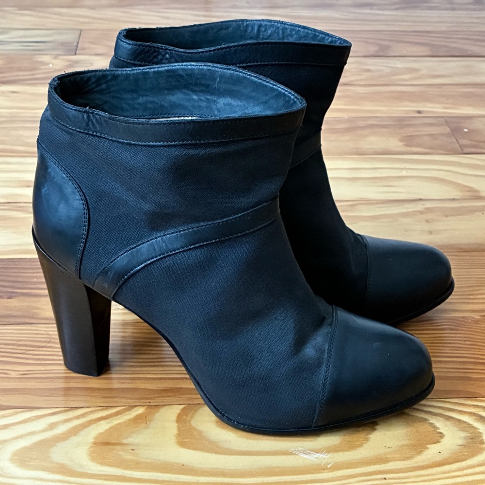 Sartore Paris Leather & Canvas Heeled Booties Size 39 (US 8-8.5)